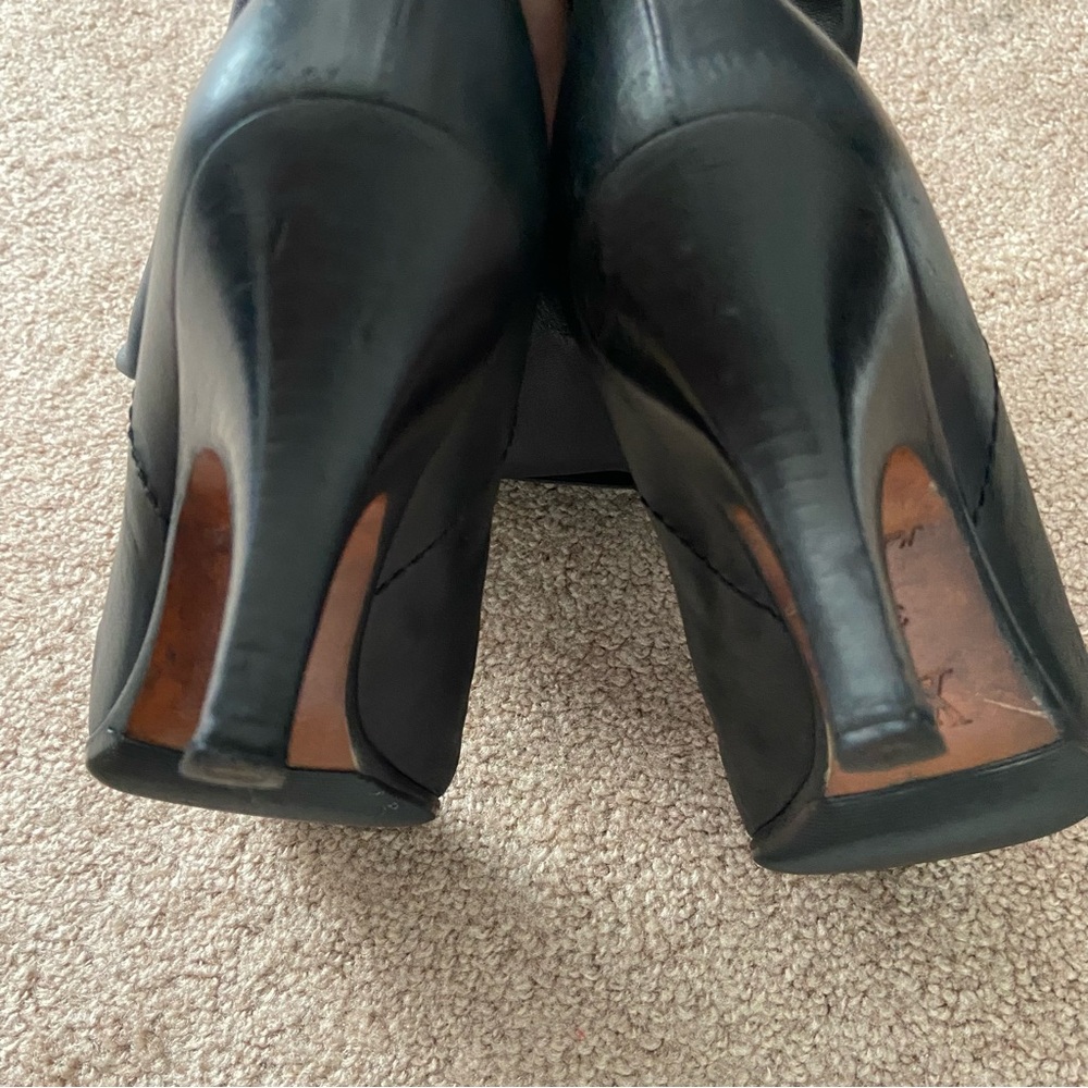 Louis Vuitton Leather Tall Stiletto Boots - Picture 12 of 16